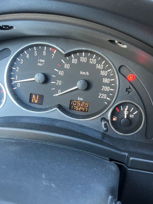 Opel Meriva 1.6 бензин, автоматик, 101
k.c., 2006г.