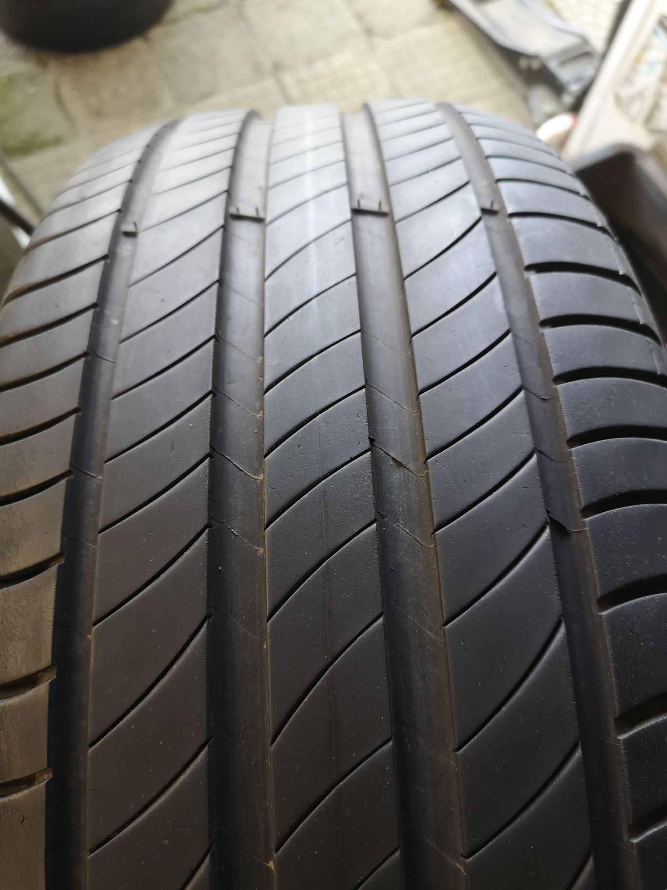 235 55 18 Michelin Primacy 4