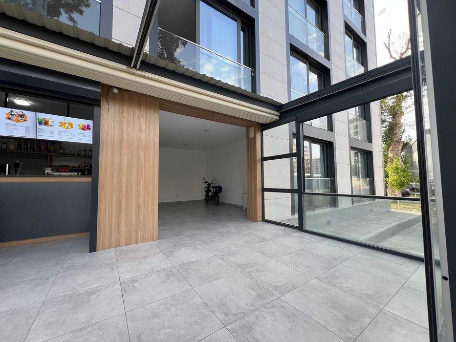 ул.Махтумкули комм. помещение 1-этаж 56 м² 2 с/у салон аптека 2-линия