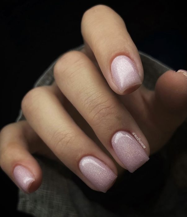 Manichiura semipermanenta/ apex