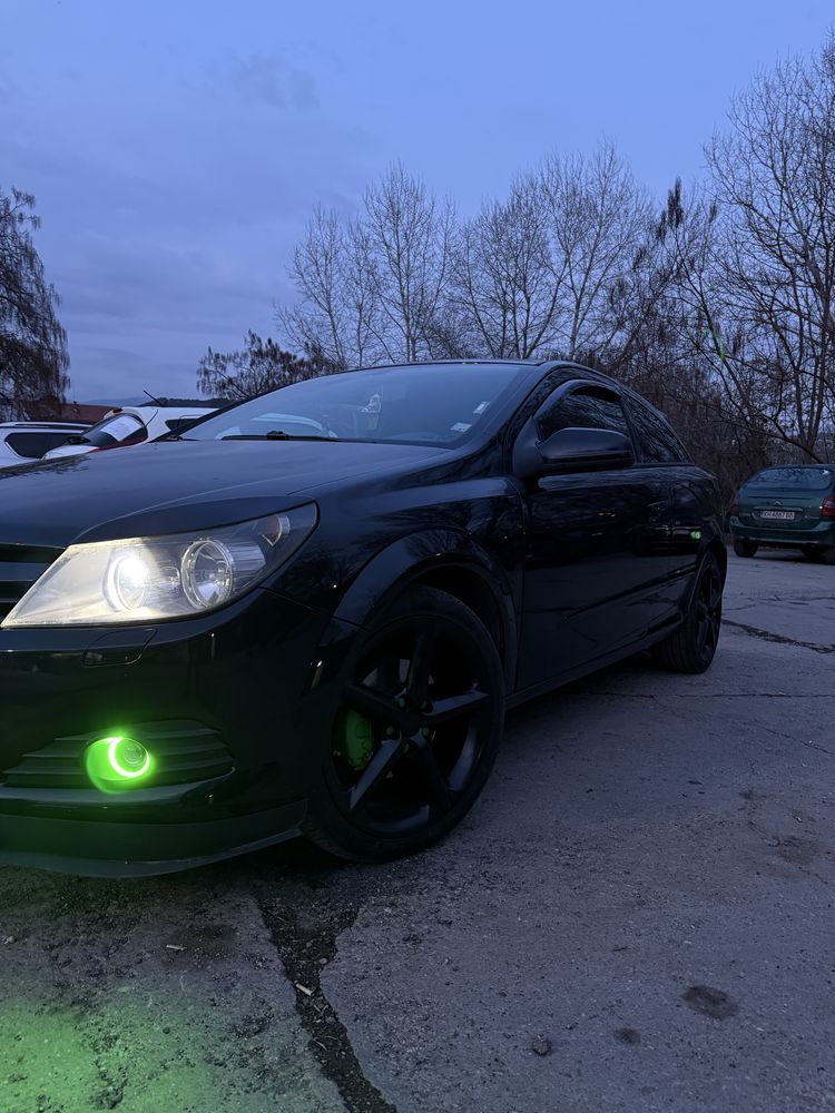 Opel Astra H Gtc