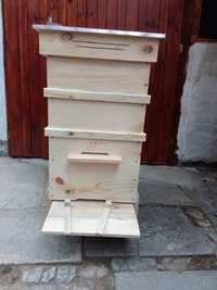 Произвеждам пчелни кошери и отделни части за тях...10р. и 12р. ДБ