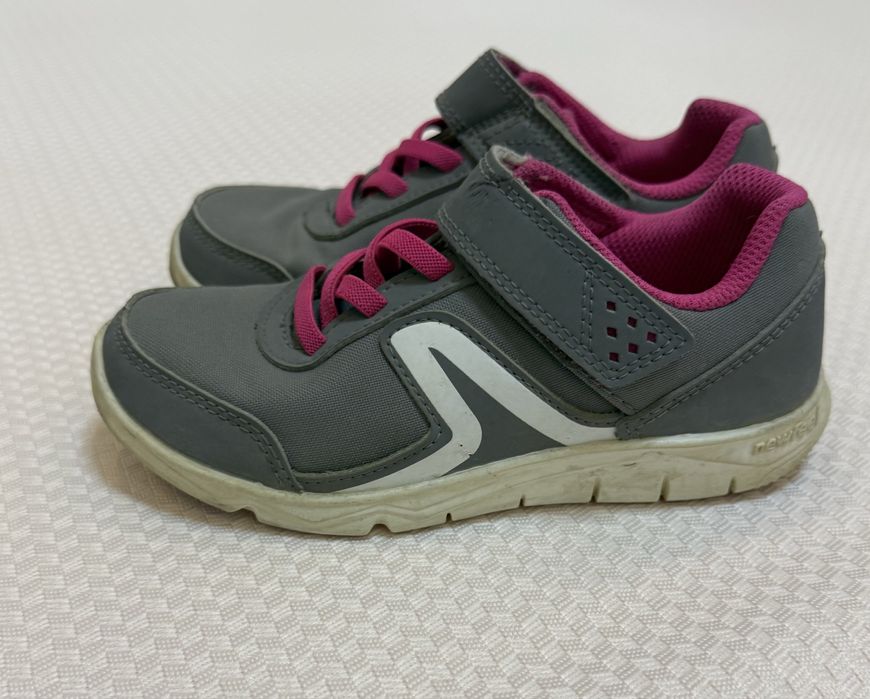 Оригинальные кроссовки Decathlon