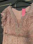 Rochie de eneviment cu aplicatii