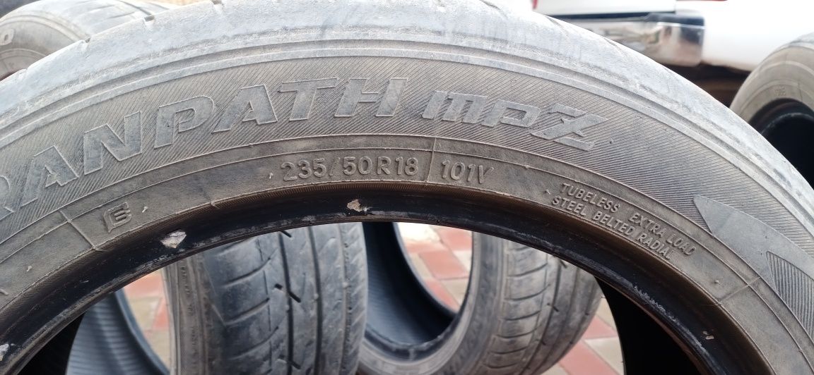 Toyo Tranpath 235/50/18R