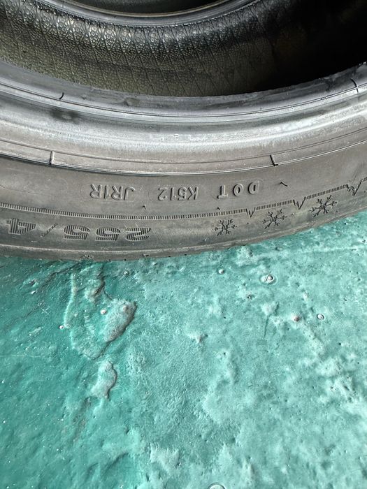 Set 4 anvelope de iarna Dunlop 255/45 R20