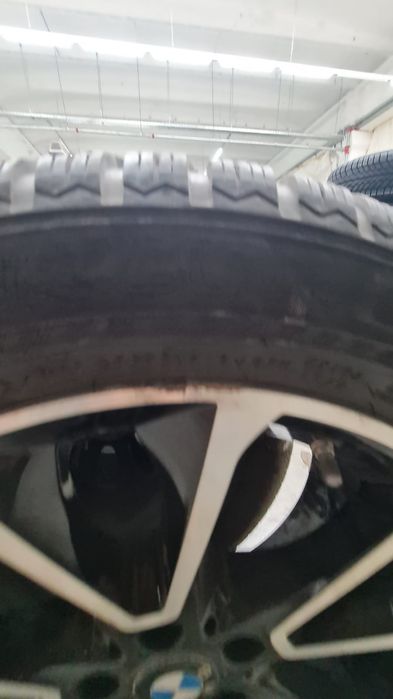 Vand roti complete pentru iarna BMW x5 F15