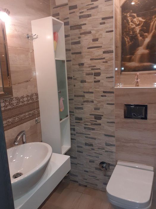 Дава се под наем Двустаен апартамент в Бургас, Сарафово - 66 кв.м за 612 € - Снимка #4