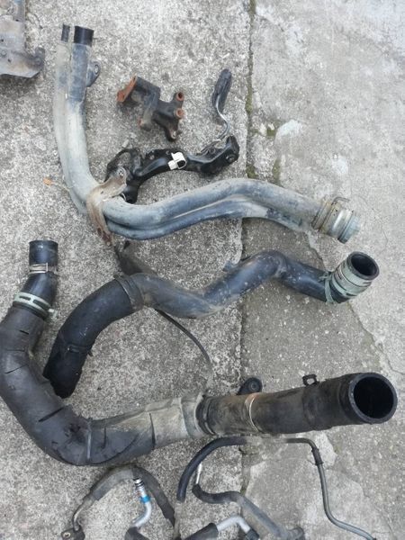 Тойота Авенсис 2,0 TD на части