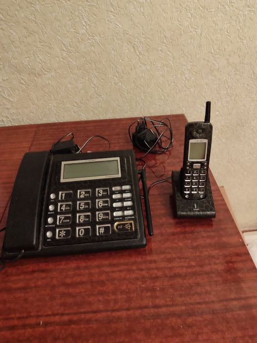 Телефонный аппарат с радиотрубкой