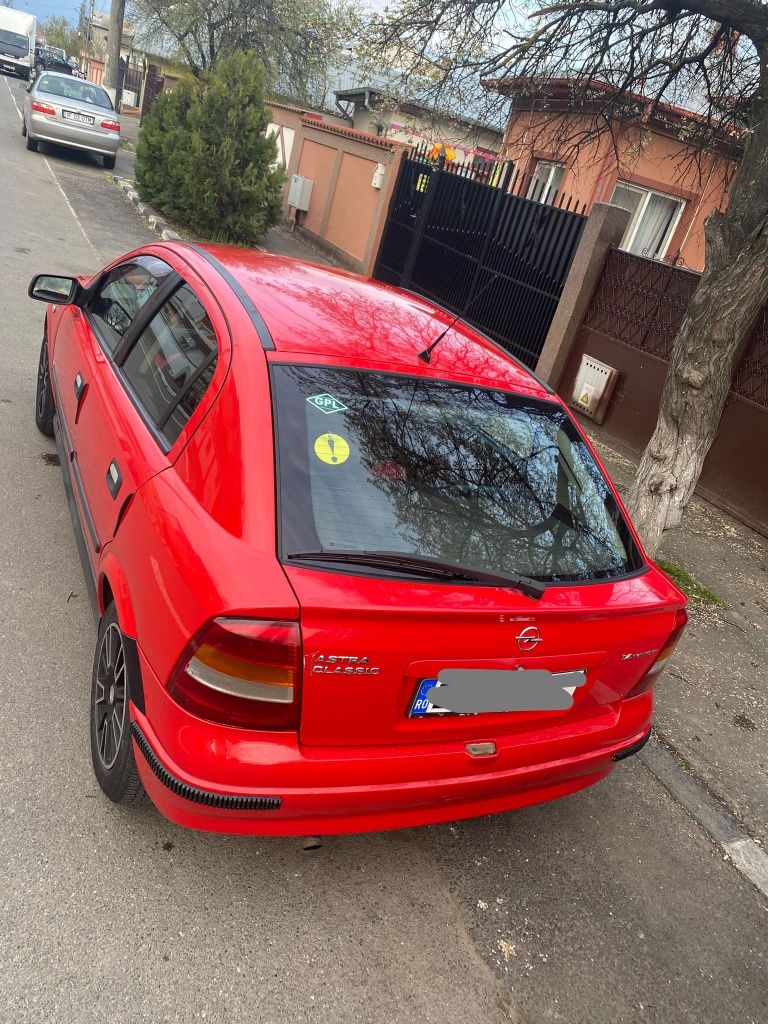 Proprietar vând Opel Astra g benzina plus gaz