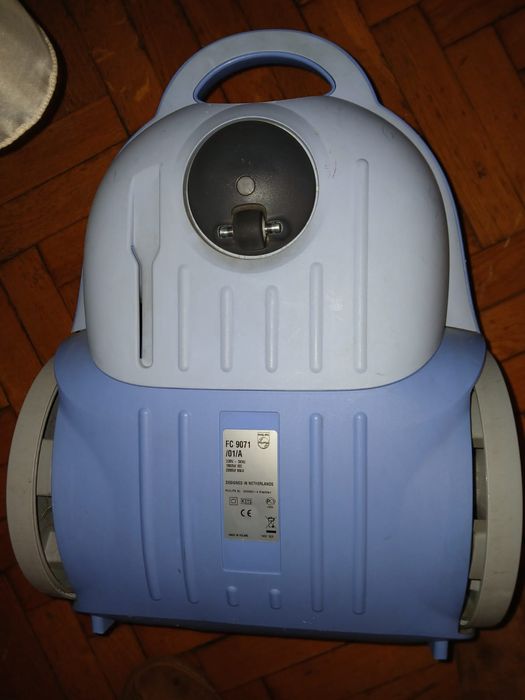 Aspirator Philips FC 9071 putere mare (seria 9000) 2000W