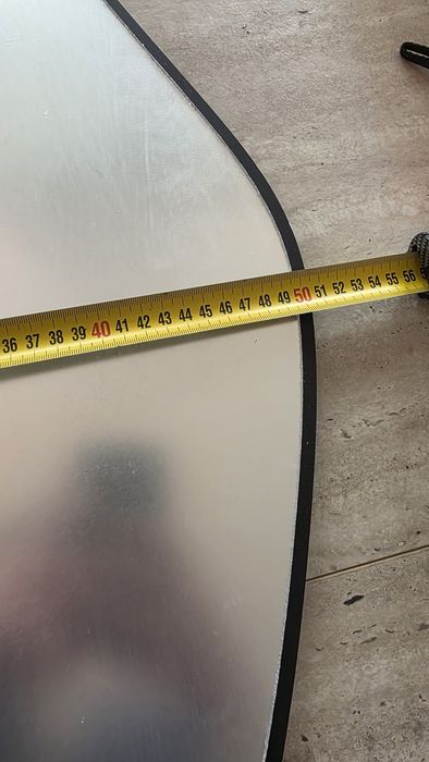 Стенно огледало асиметрично