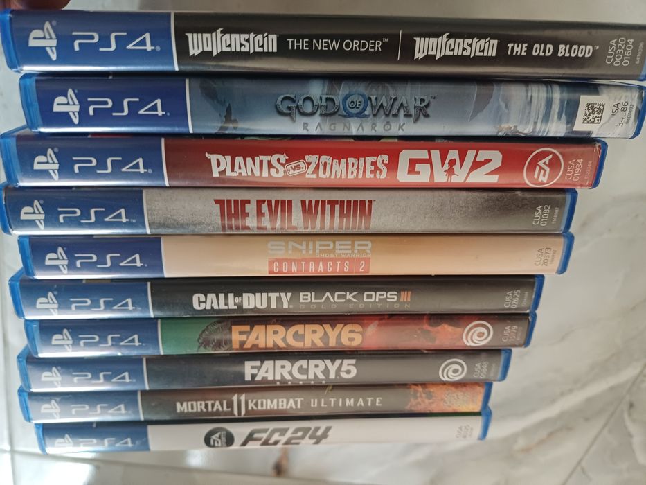 Vand jocuri ps4.