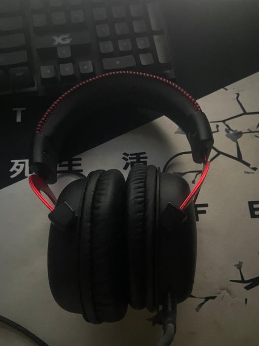 HyperX cloud 3 в почти новые