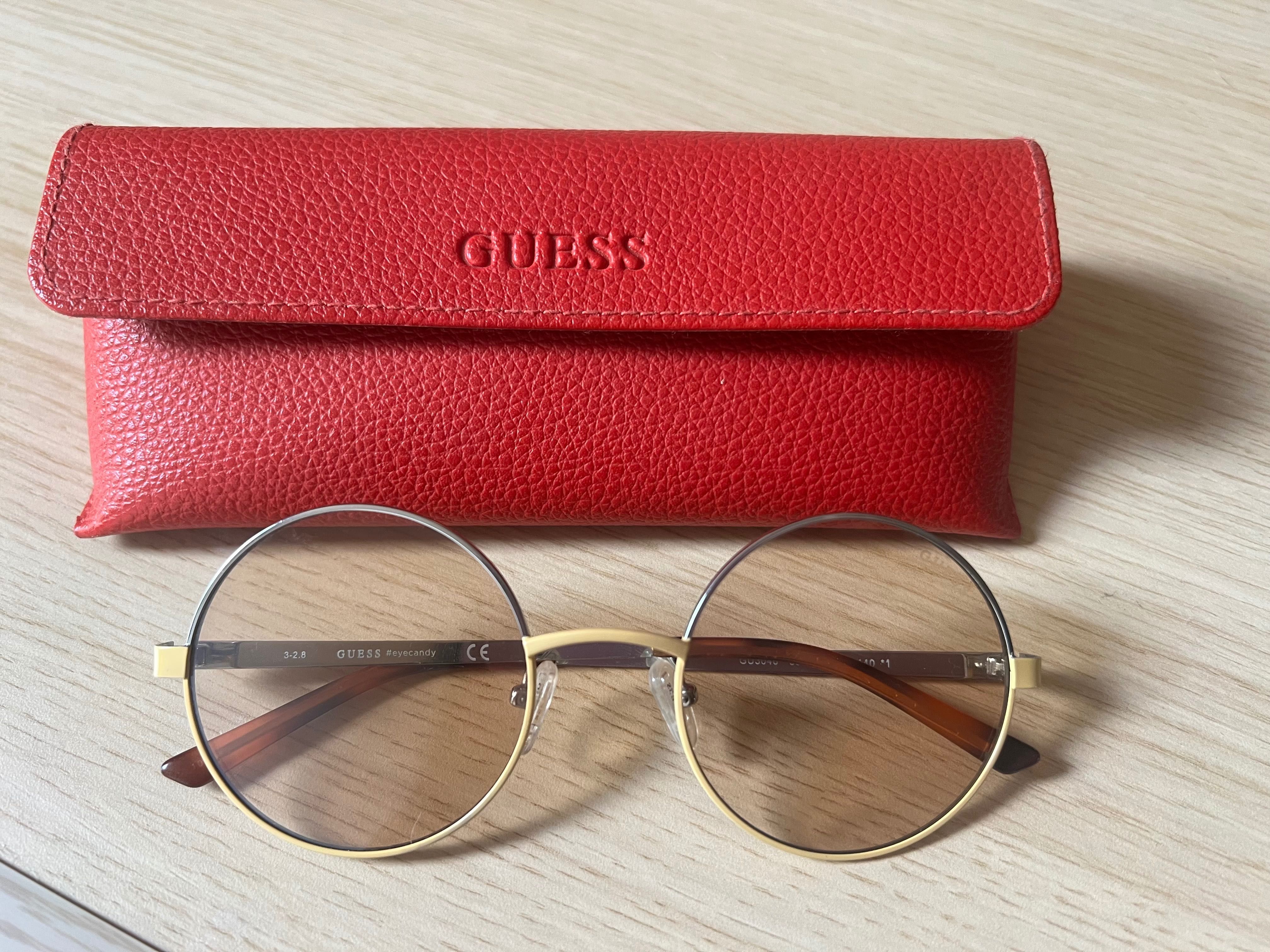 Слънчеви очила GUESS