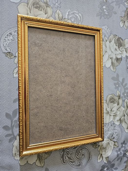 Ramka fono yoki faxriy yorliq uchun