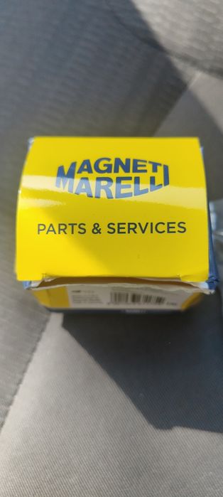 comutator,macara
geam MAGNETI
MARELLI 000050990010
comutator,macara ge