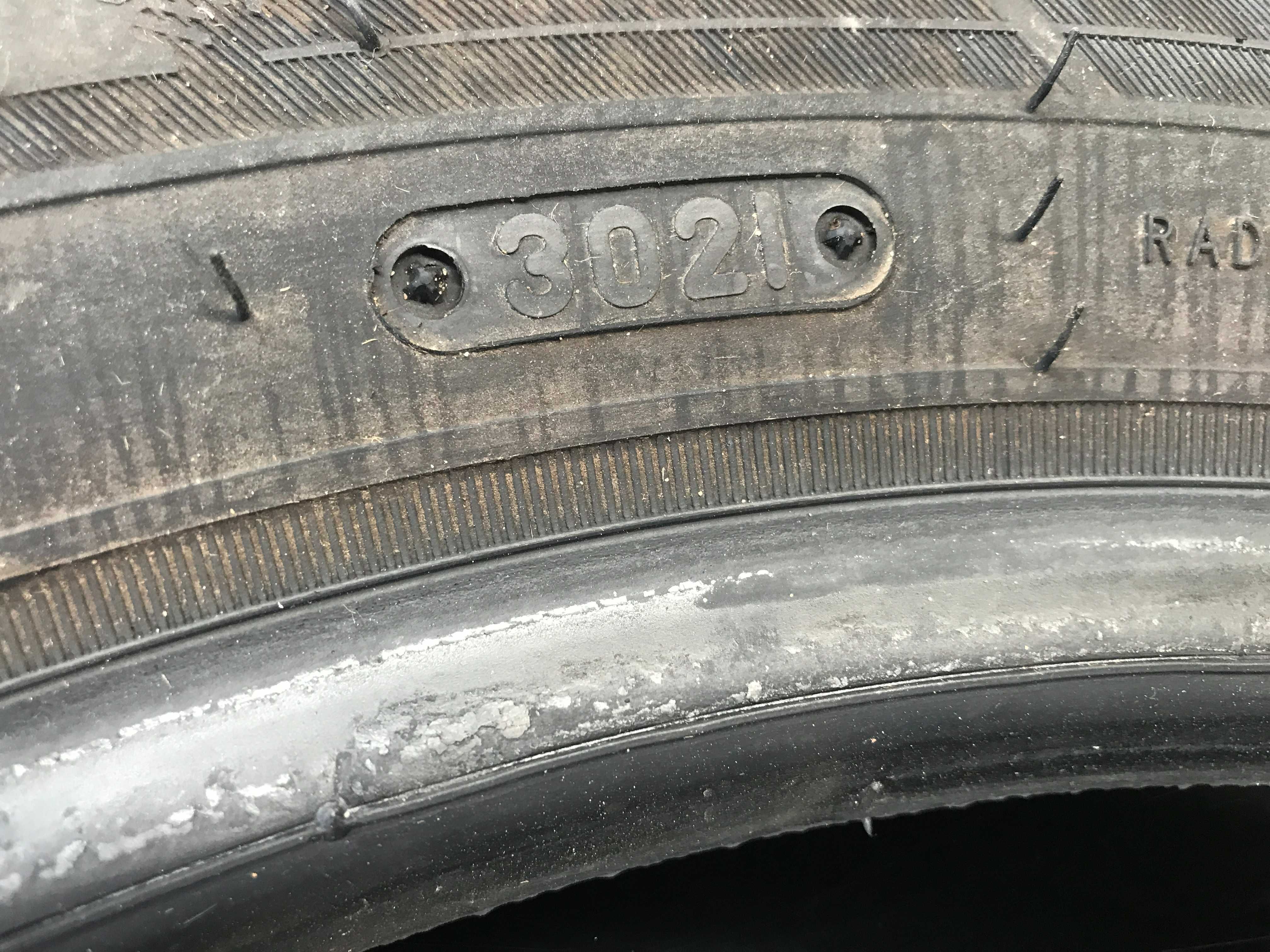 Комплект  шин 215/55R17 Трианжел. Зима.