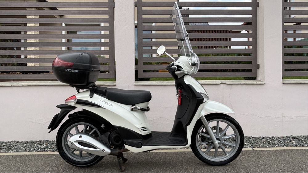 Piaggio liberty scoter 4timpi