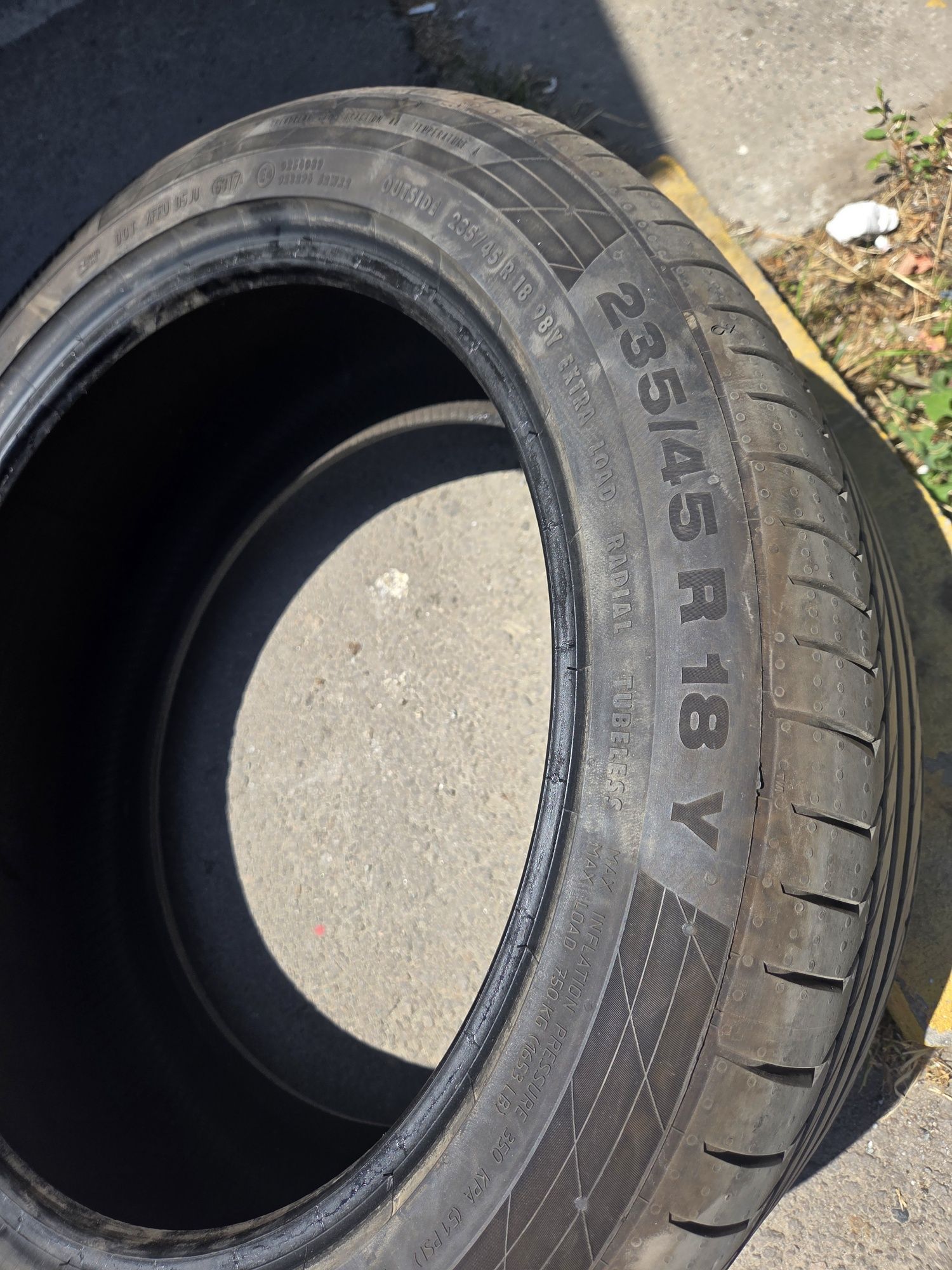 Anvelopa Continental 235/45 R18