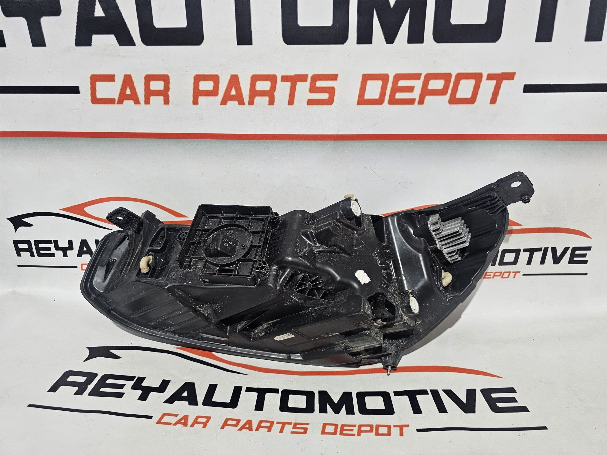 Far dreapta led Ford Focus 4 Facelift 2023 cod NX7B-13E014-CF