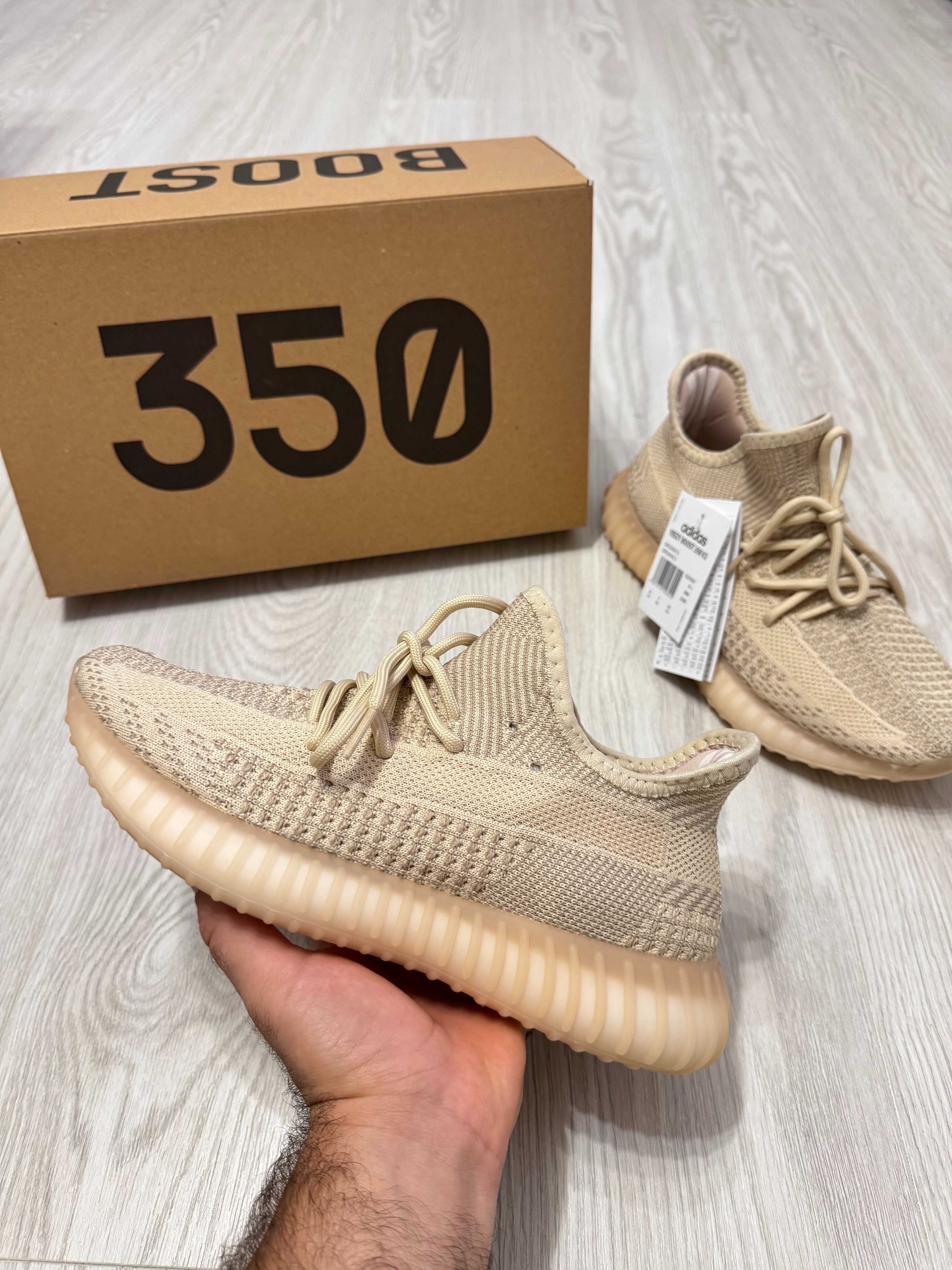 Adidasi Yeezy Boost 350 V2, SNEAKERS NOI, Full Box