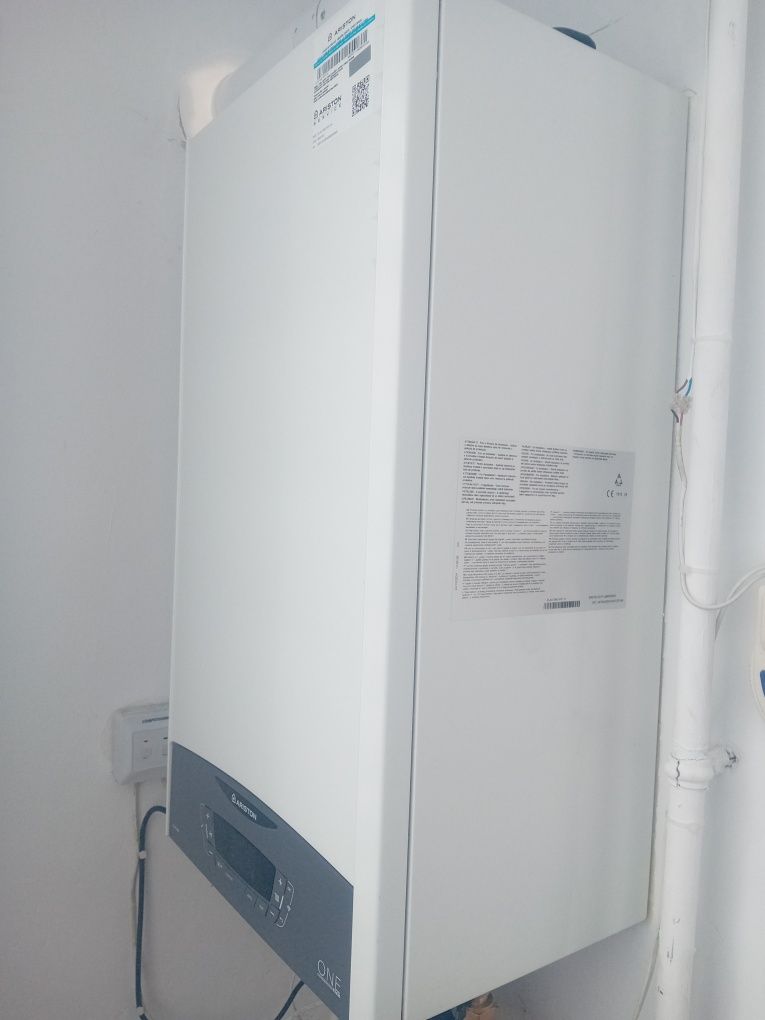 Instalator autorizat execut montaj centrale . reparatii de centrale