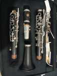Vând clarinet FRANK