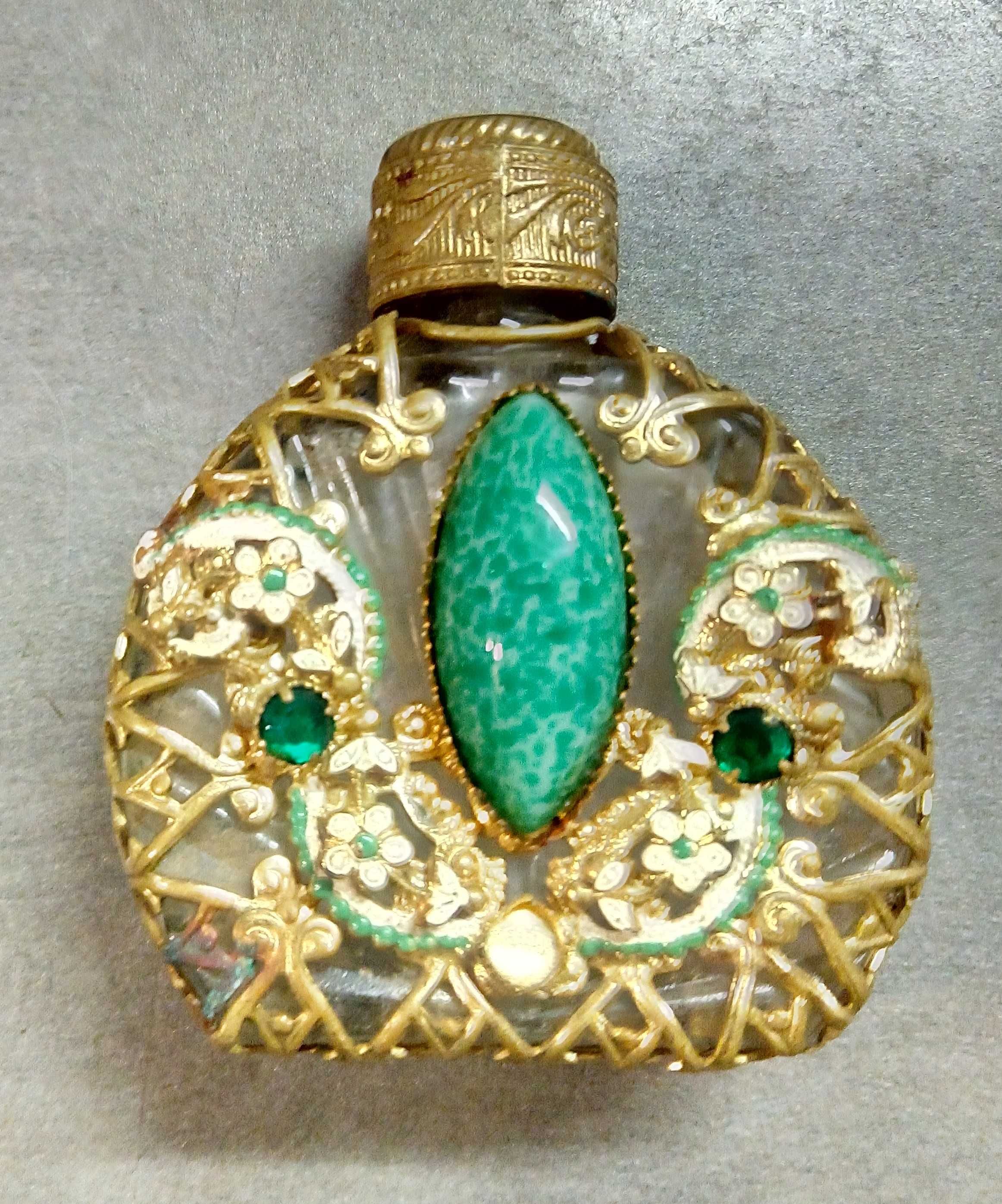 Малка бутилка от парфюм 1930-60 гг