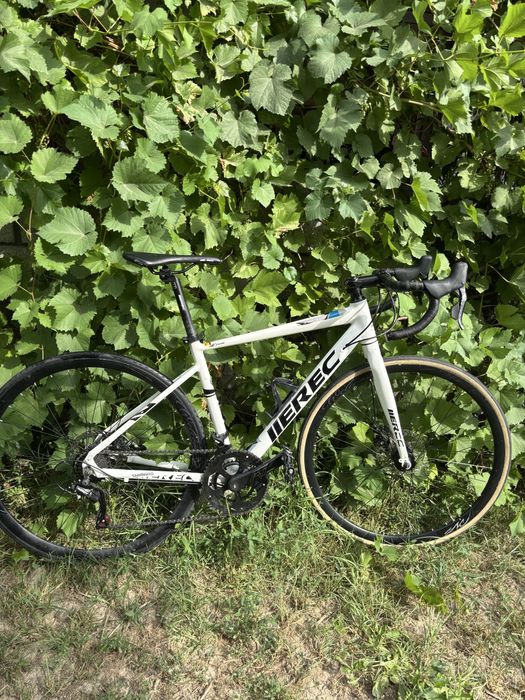 Продам шоссейный велосипед