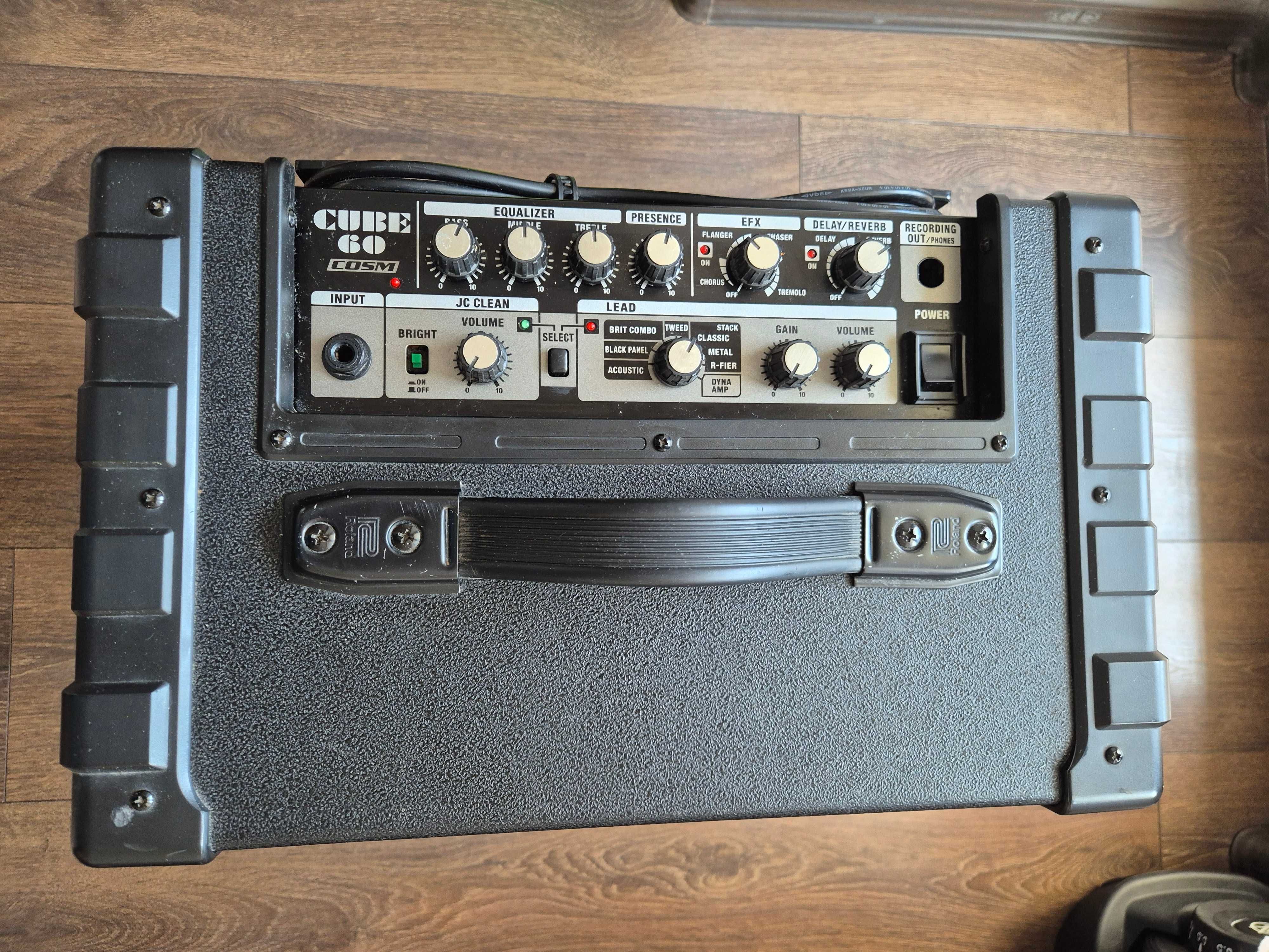 Усилвател Roland Cube 60 + 2 кабела