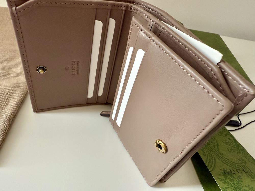 GUCCI Портмоне естествена кожа