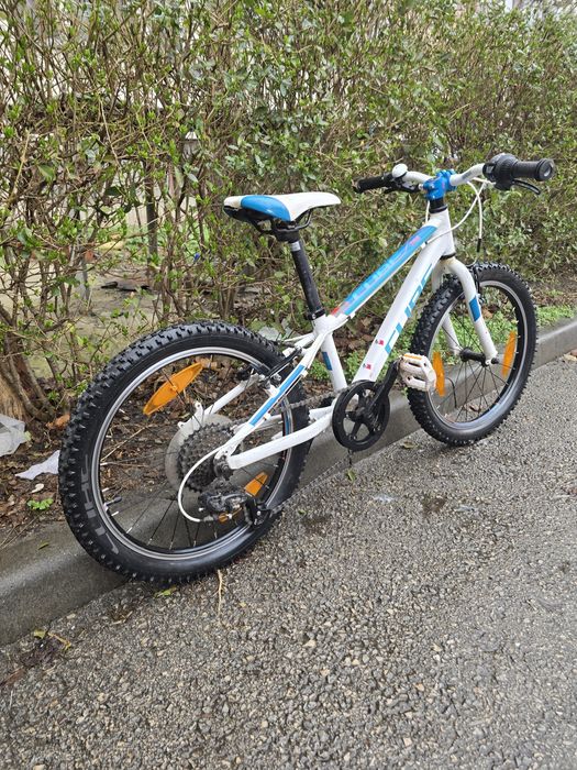 Cube Access 200 – детски велосипед 20″, отлично състояние