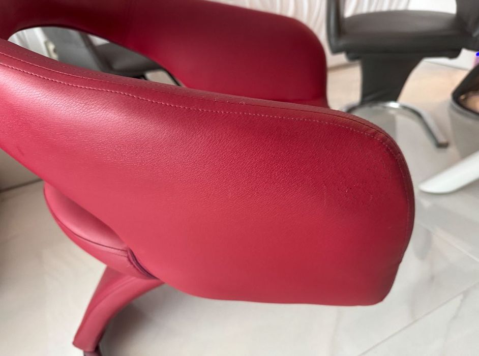 Трапезни столове