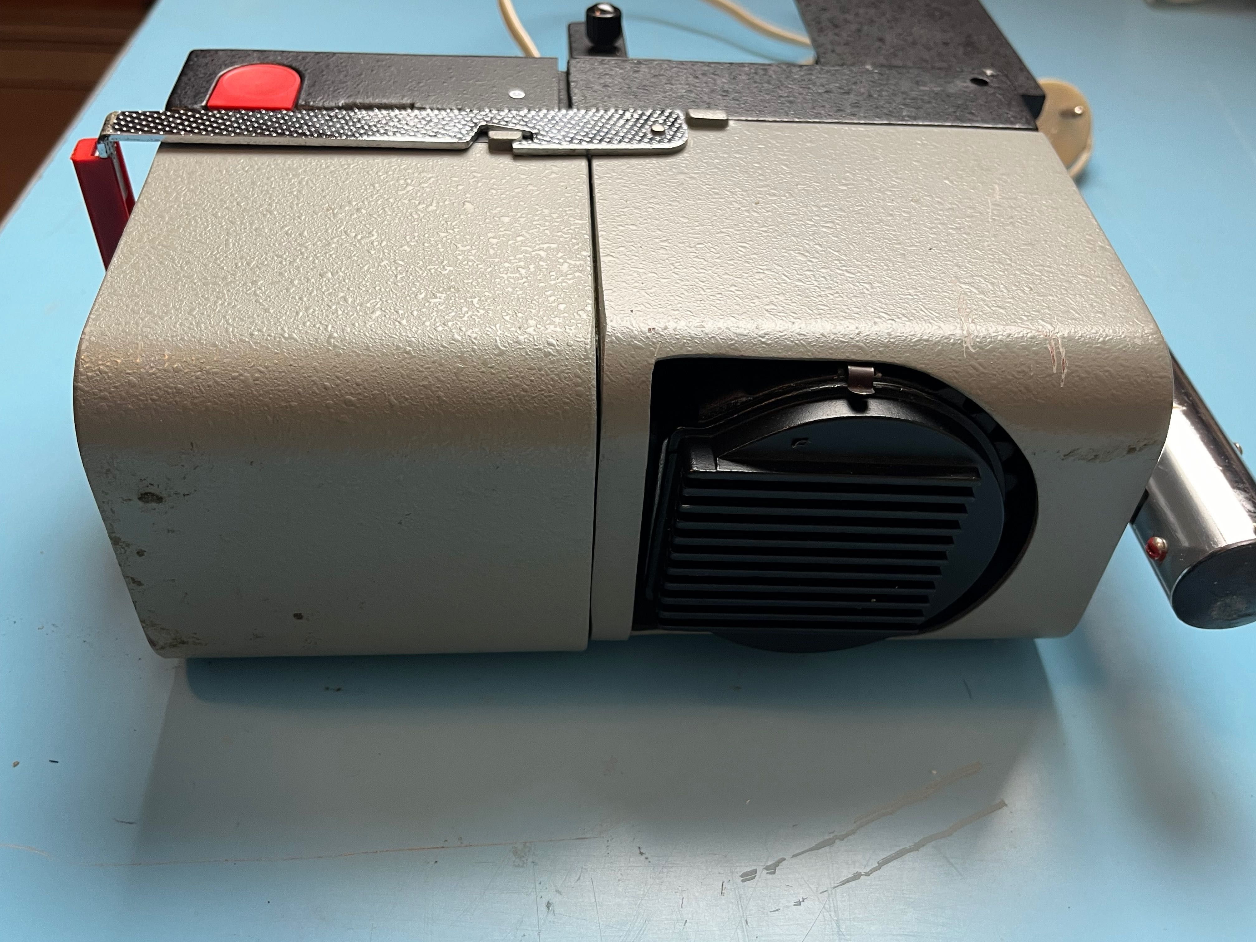 Руски фотоувеличител УПА 725