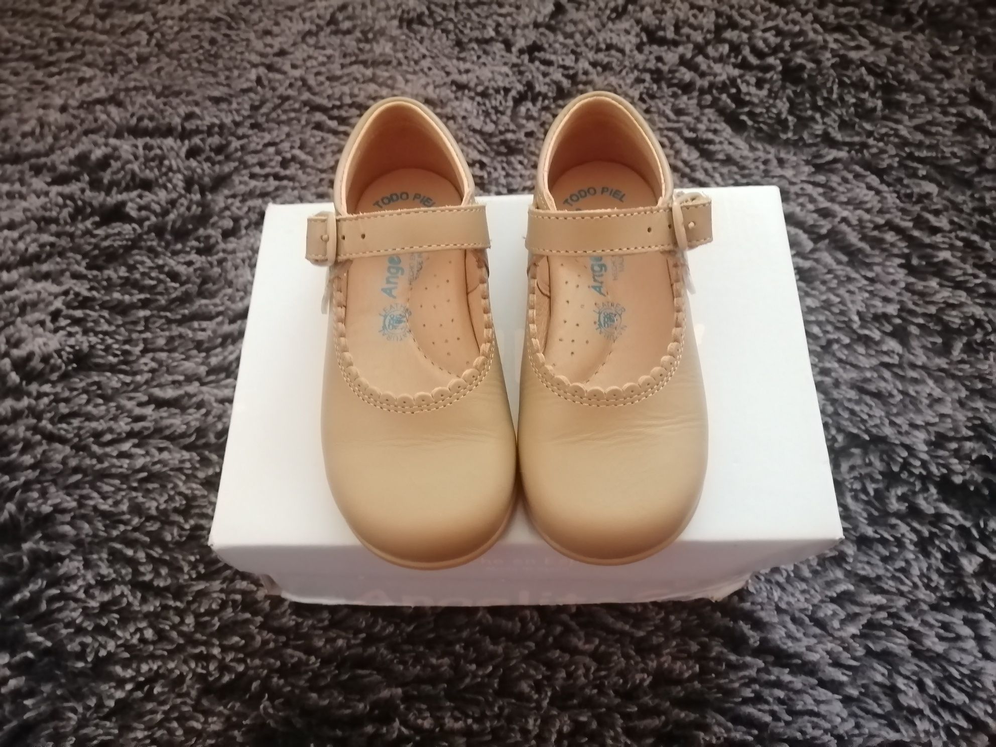 Детски обувки AngelitoS, номер 23