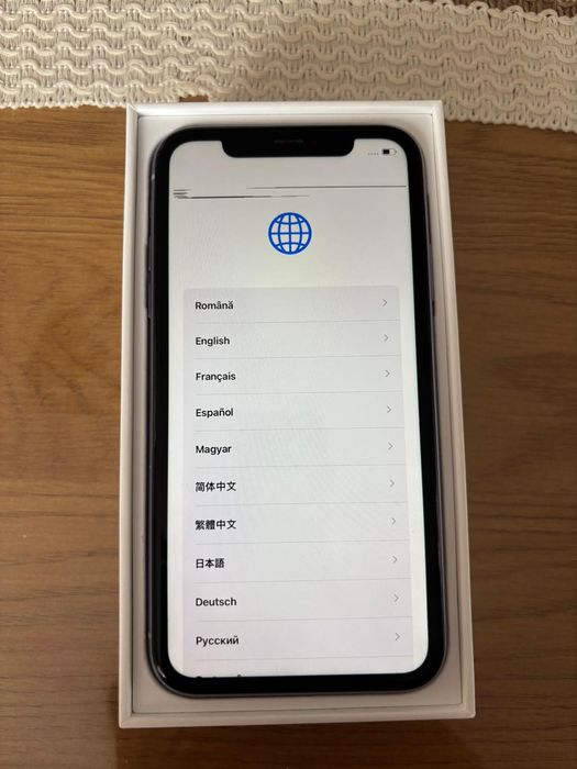 iPhone 11 stare buna plus 20 huse cadou