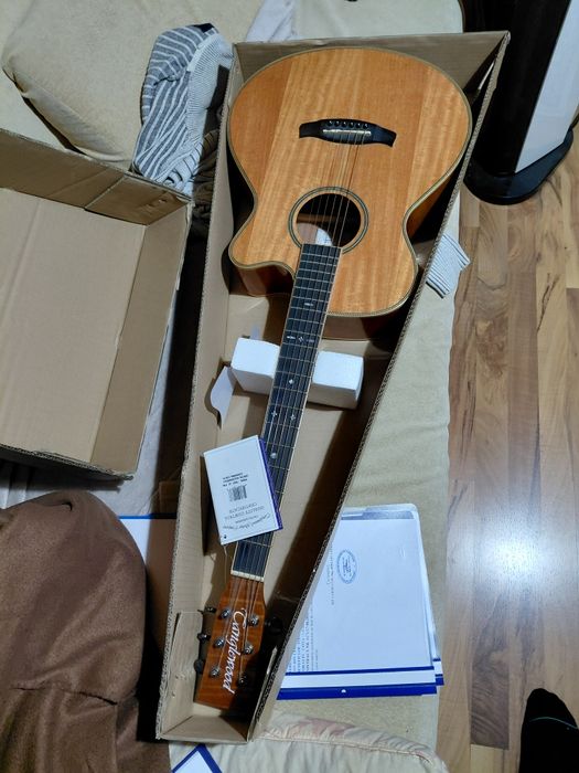 Vand chitara electroacustica Tanglewood