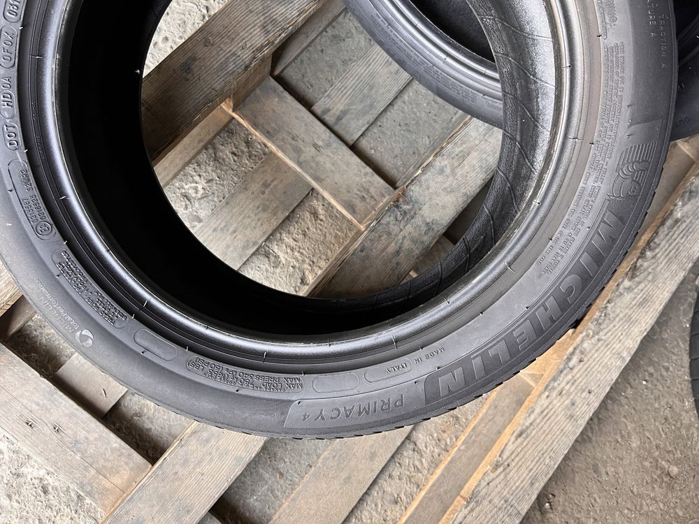 2 anvelope vara 225/50/17 , Michelin Primacy 4 !