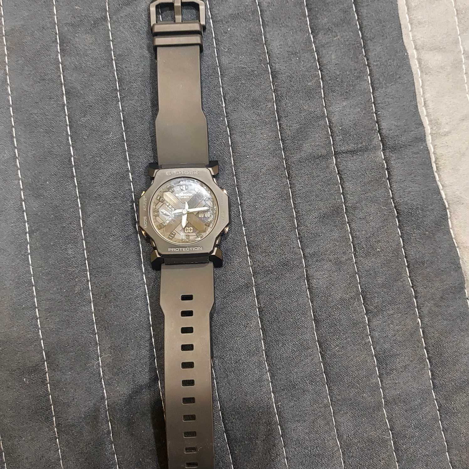 Casio G- SHOCK GA 2300