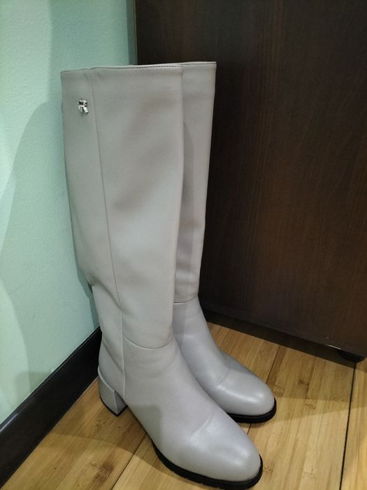 Продам сапоги зимние 40 размер ,б/у