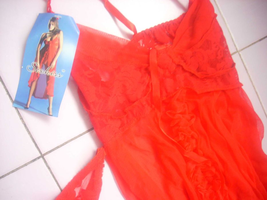 Еротичен комплект нощничка с прашки - НОВО с етикет