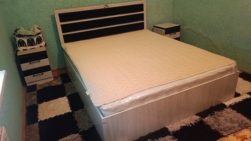 Spalni uchun komplekt Mebel