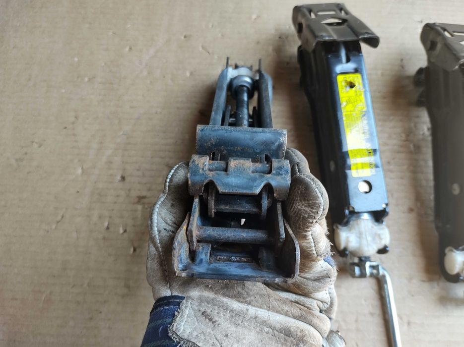 Авариен Крик Авто Крик за TOYOTA Aygo Тойота Айго