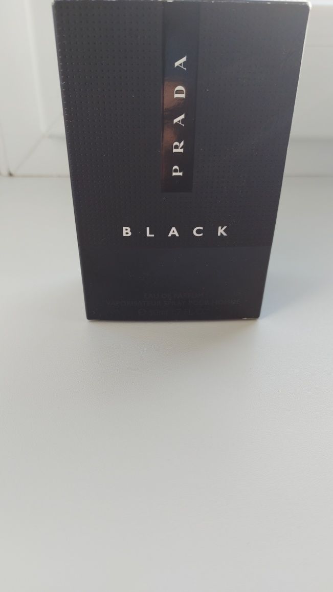 Prada Luna Rossa Black. Люкс на холодное время