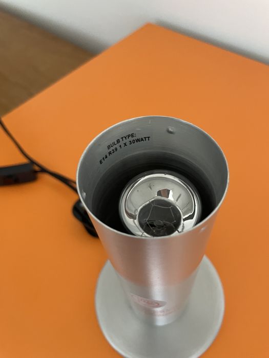 Veioză decorativă, iluminare albastră, lichid cu efect de vârtej