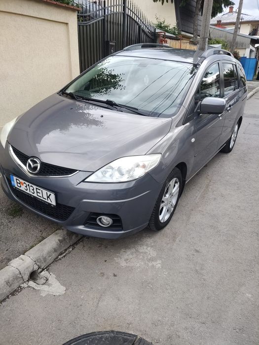 Vând mașina Mazda 5 diesel motor 2000 CC 7 locuri