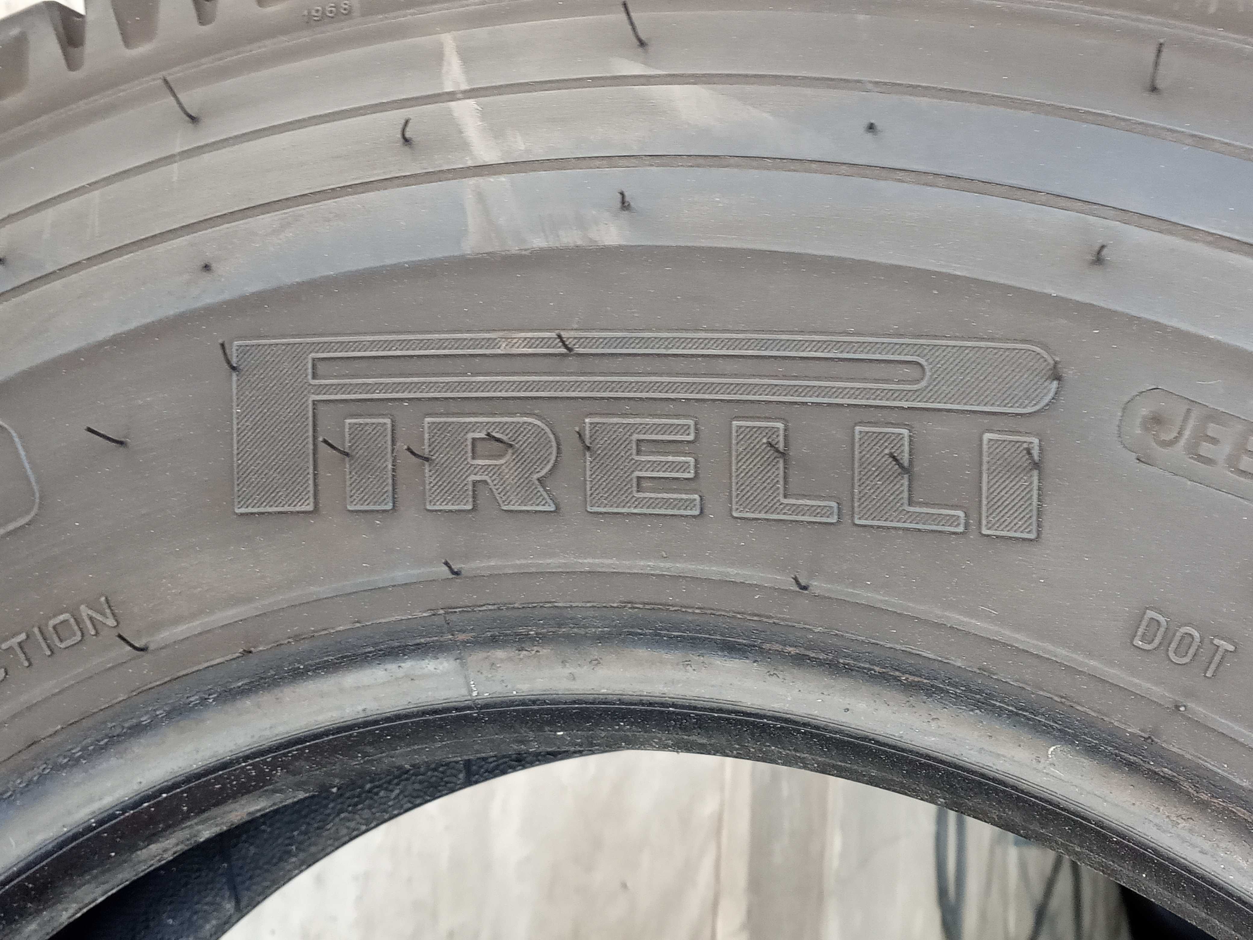 2 тежкотоварни гуми 215/75R17.5 Pirelli Triathlon TR:01 126/124M 12PR