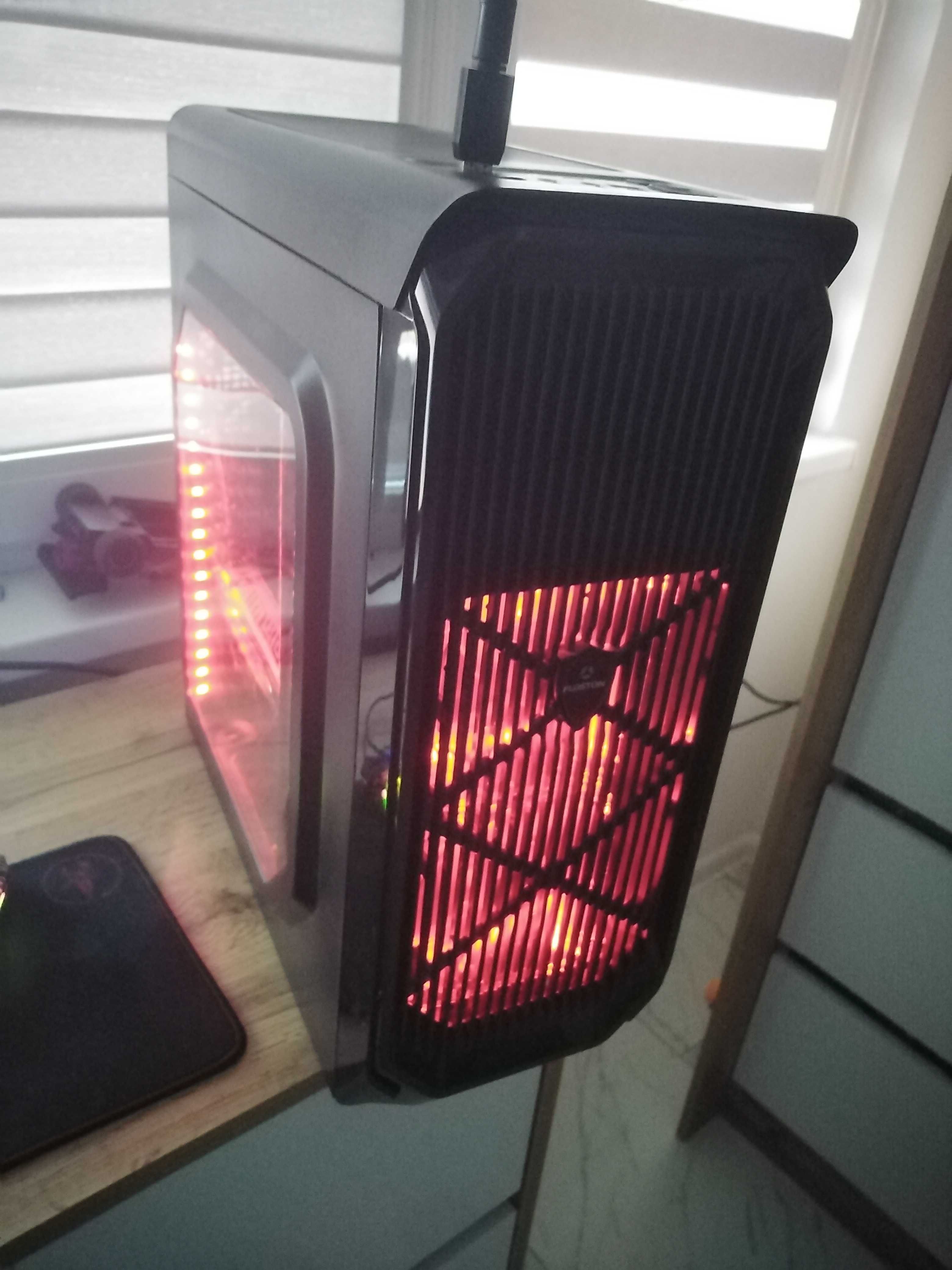 Геймърски Компютър i7-8гб карта-16рам
